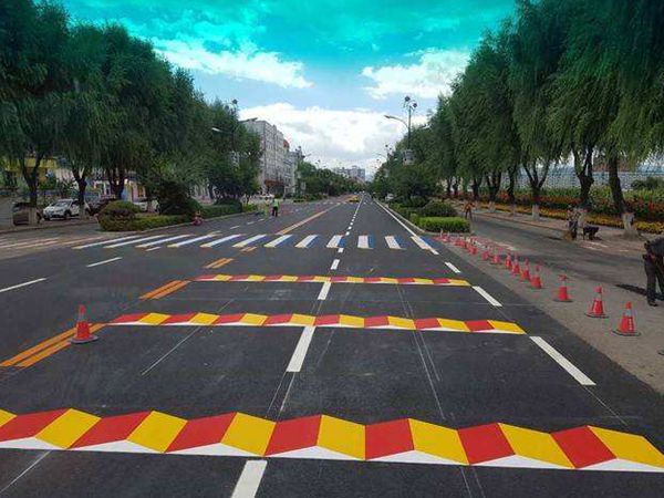温岭彩色路面的优势与施工材料详解：从功能提升到工程应用